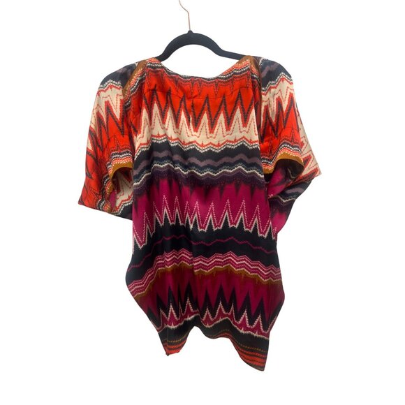 Arden B Womens Zigzag Print Top V-Neck Short Sleeve Blouse XS Polyester Multicol - Picture 2 of 3